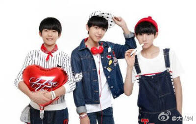 TFBOYS,三人同行