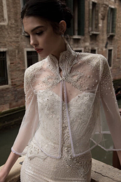 原谅捧花的我盛装出席却只为献礼❤️Inbal Dror 2015 Bridal Collection——威尼斯恋人 婚纱礼服 婚纱控 白色婚纱 婚纱壁纸