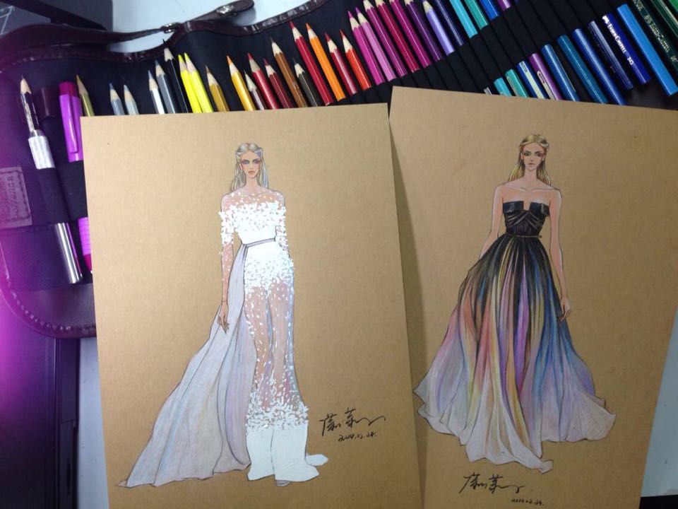 Elie Saab2014春夏高定彩铅手绘。原作者微博@Sonia邵，此图多次被盗图，也难怪，画的太美了～手绘服装设计，秀场。仙女系～～