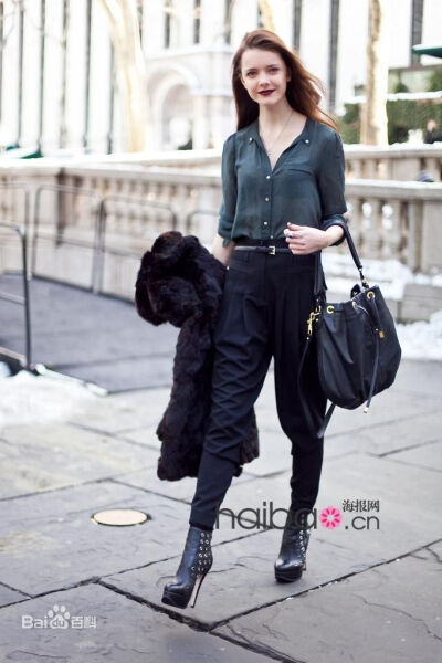 伊莫金·莫里斯·克拉克