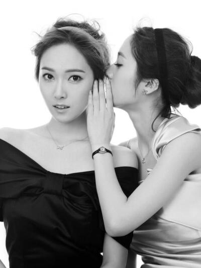 郑氏姐妹，krystal&amp;amp;Jessica