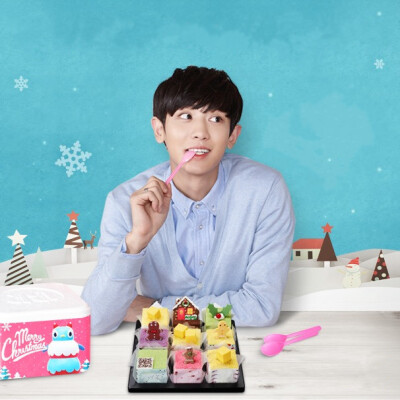  I‘m thawed by you just like ice cream,sweety...EXO 朴灿烈 明星 帅哥 男神 CHANYEOL 花美男 暖男 可爱 卖萌 卡哇伊 文艺 小清新 街拍 杂志 写真 INS 自拍