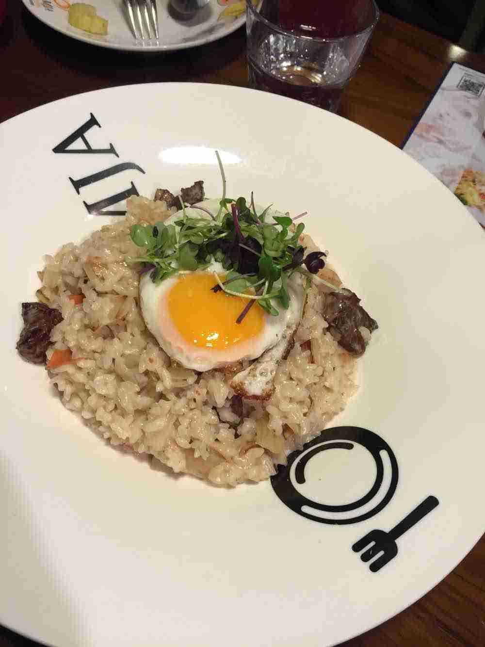 蘑菇烩饭