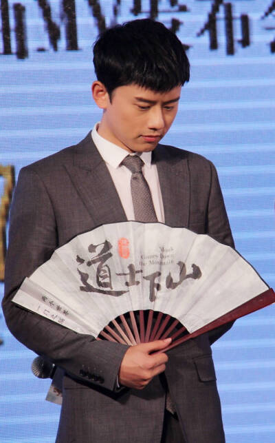 张杰《道士下山》发布会 cr:秀才_Ray张杰