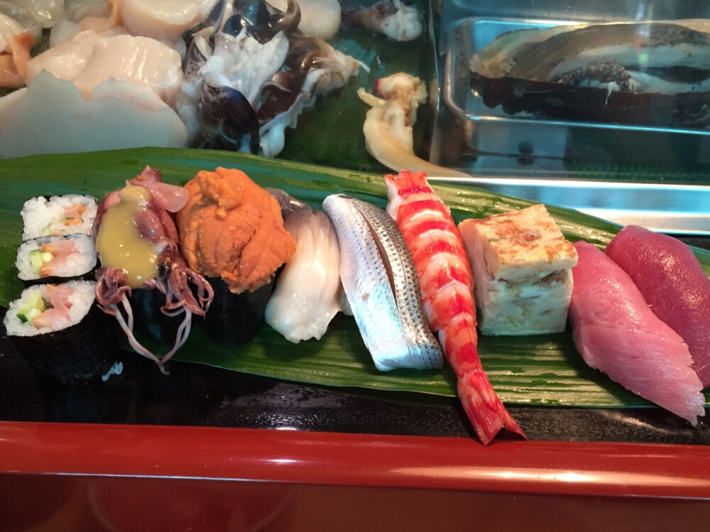 Sushi in 筑地市场.