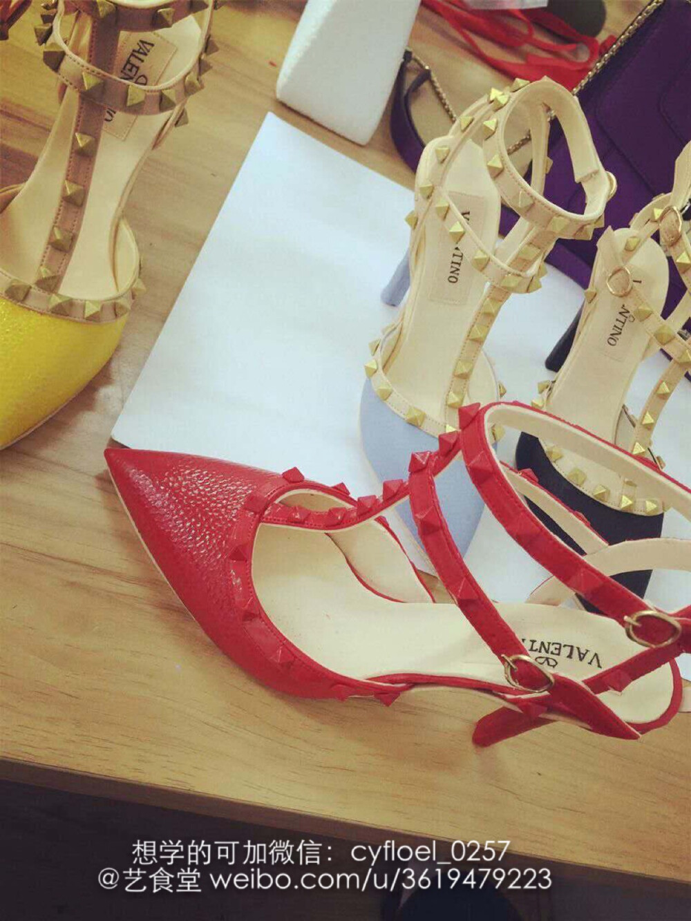 华伦天奴经典高跟鞋，只不过这些是用翻糖1：1做出来的，想学的童鞋可以约课咯
