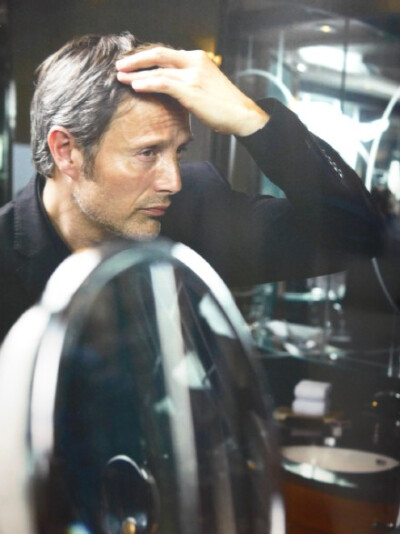 Mads Mikkelsen