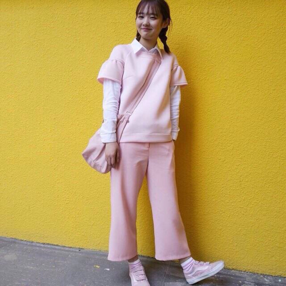 关注Xcrazybaby୧(๑•̀⌄•́๑)૭