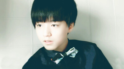 #王俊凯# #TFBOYS王俊凯# #tfboys# 饭修图 cr：宣你就是没商量