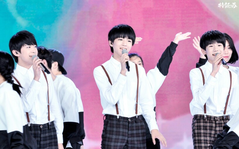 TFBOYS 150528中央六一晚会录制 【BY特能苏】