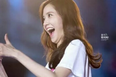 双下巴还是美美哒