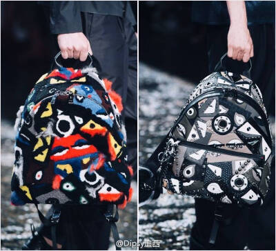 Fendi Mens S/S 2016 Bags┃紧跟上自家女装系列一样的越发年轻越发卖萌的步子，男生的大包小包双肩包加上各式挂饰配件小东小西也是越做越精彩…ps：女生用起来也是毫无违和感的帅气 转自微博