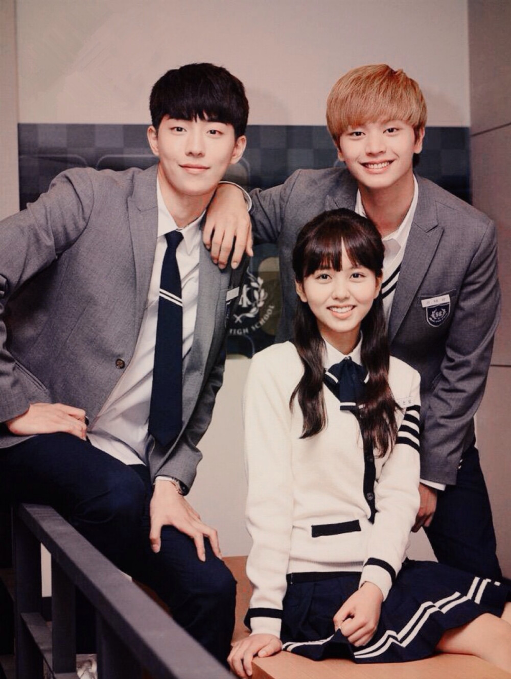 学校2015whoareyou金所炫南柱赫陆星材壁纸影视韩剧