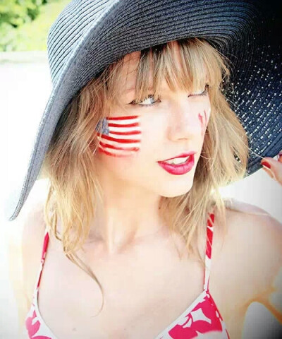 #Taylor Swift# 阳光温热，岁月静好