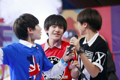 tfboys，我的滑板鞋