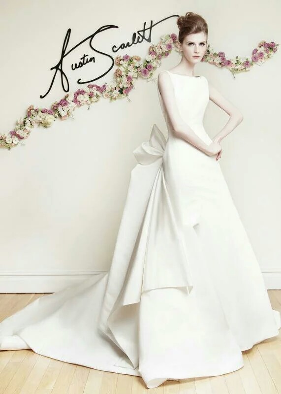  Austin Scarlett Bridal Spring 2016 Collection 灵感来自“胜利女神的翅膀” 。