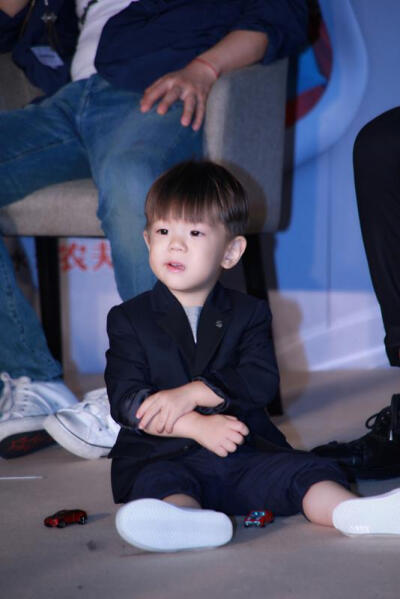 嗯哼大王这表情，哈哈