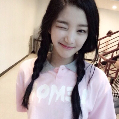 李宥菲