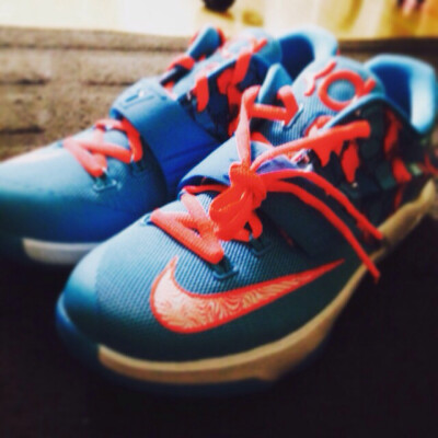 Nike KD7 frozen 过几天穿去实战(๑•́ωก̀๑)