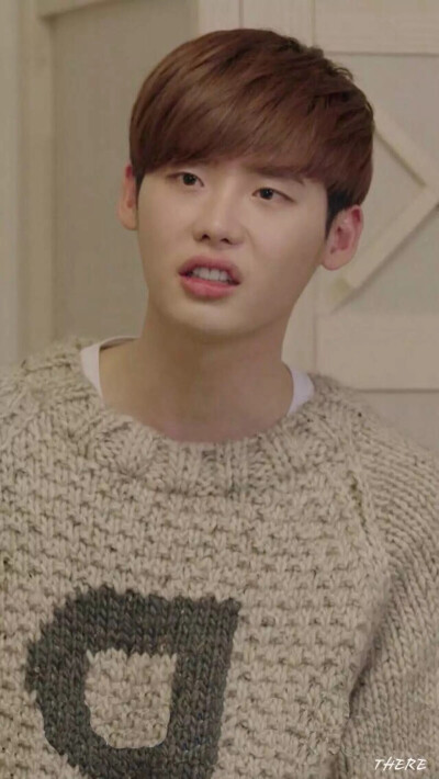 LEEJONGSUK