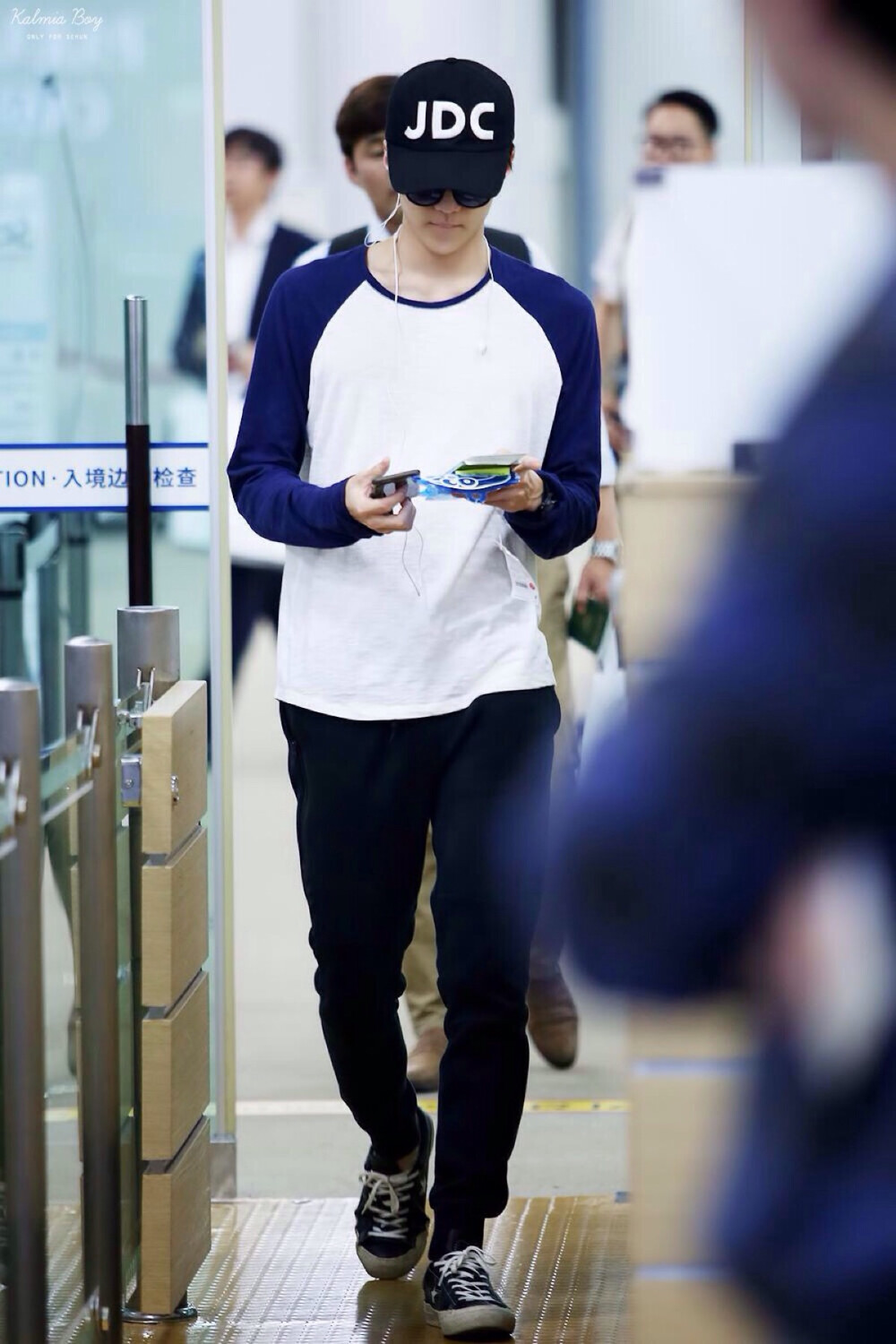 exo 吴世勋 机场