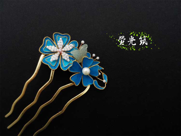 【花间】http://item.taobao.com/item.htm?id=520570403279