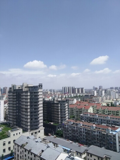 许久雨后的放晴