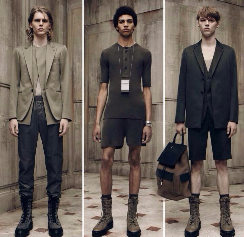 Balenciaga Menswear S/S 2016 Paris.同样军装或工装元素,Alexander Wang在Balenciaga 16春夏男装的表现更加丰富.色系走低而层次突出,塑造的男孩各个都像战场回归或要登山远足.而力道严谨的西装则用街头化搭配处理得更贴潮流.