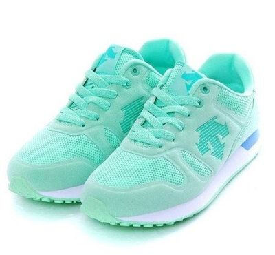 有一种淡淡的颜色叫薄荷绿,就像它的名字一样,清透甜美!