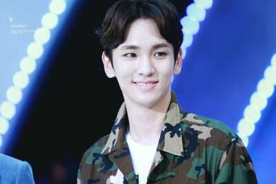 SHINee KEY 金起范♡笑起来的样子:-)