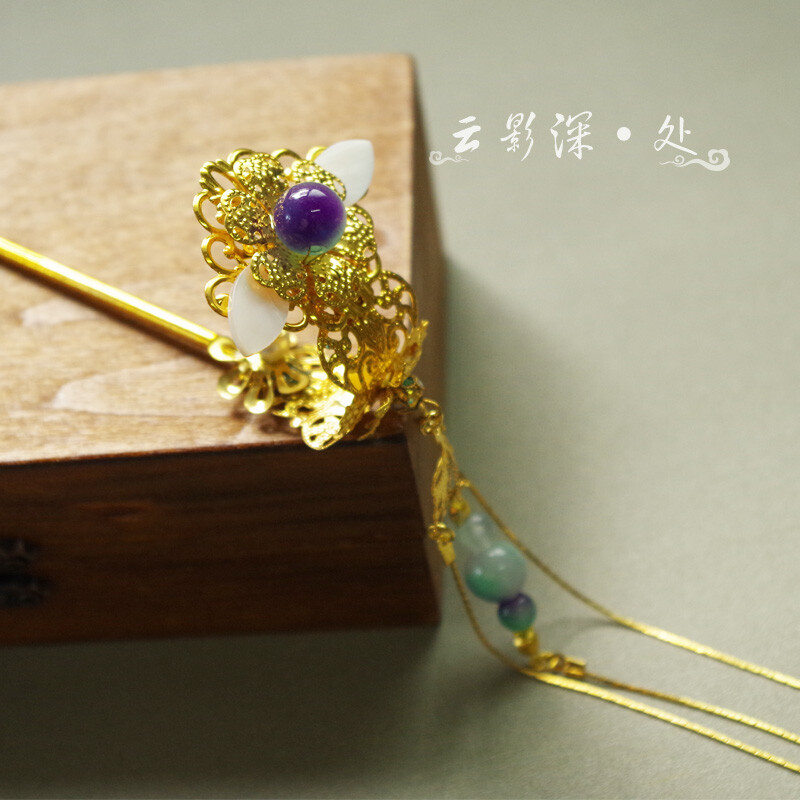 【浮生一梦】飘花贝壳发簪——云影深处。淘宝地址：http://item.taobao.com/item.htm?id=42611032919