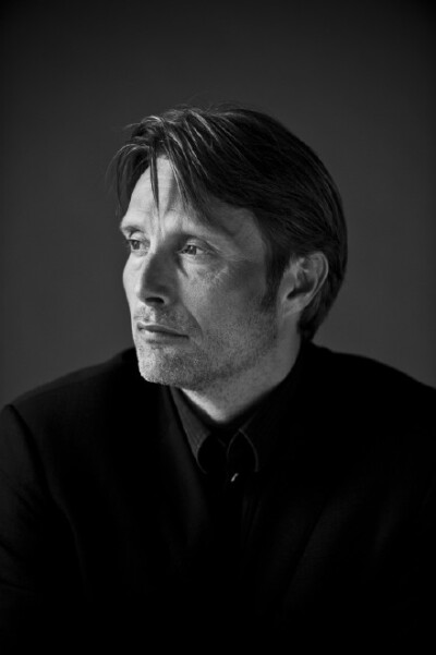 Mads Mikkelsen