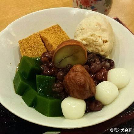 京都いせはん 红豆团子配抹茶