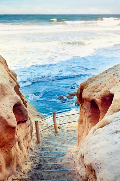 步骤海，拉霍亚，加利福尼亚 Steps to the Sea, La Jolla, California