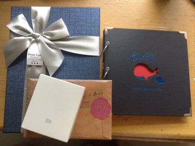 前不久给男朋友做的生日礼物 虽然最近正有点别扭但还是祝他幸福快乐 祝我们以后能一直在一起99不88 愿以后陪在彼此身边 一生细水长流 把风景看透❤