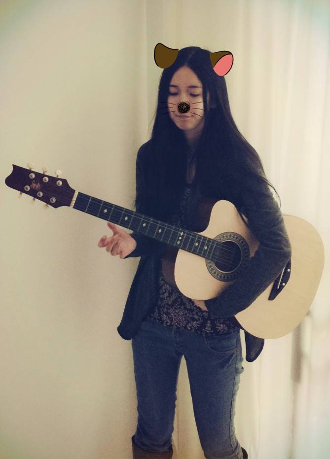 作者孩子帮，昵称阿随，我最爱她，和她的小说。