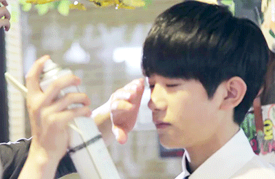 万千宠爱只为你 易烊千玺