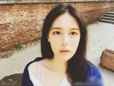 不造是谁 但是好美腻