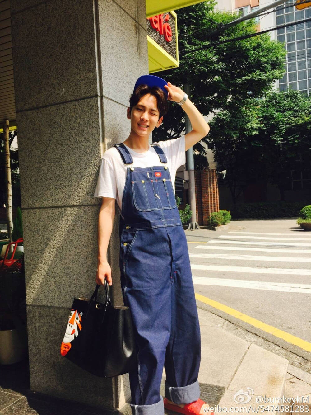 key 叽叽饭 金基范