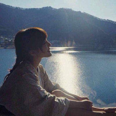 贴吧搬运工✧*｡٩(ˊωˋ*)و✧*｡女生头像by柠萌