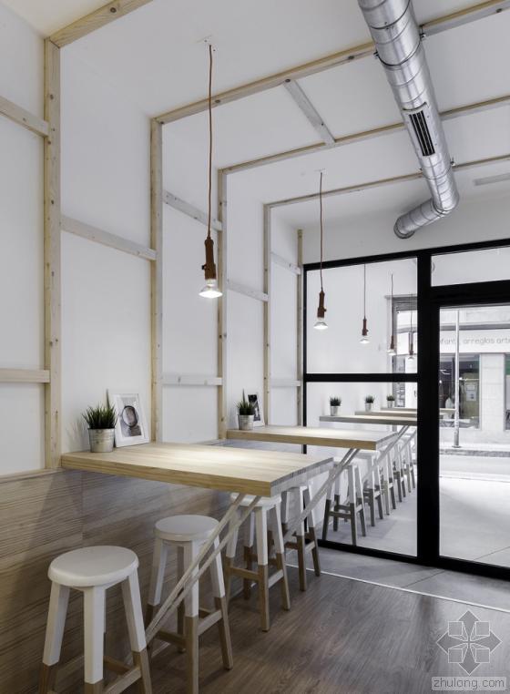 【{西班牙La Torta咖啡店}】设计方：NAN Arquitectos
