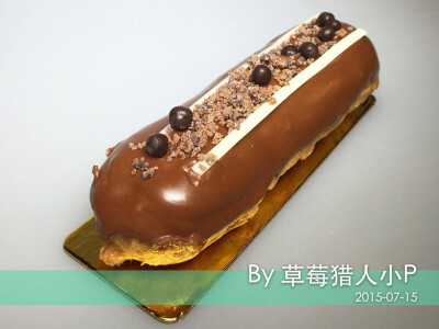 巧克力eclairs，pastry cream 夹心