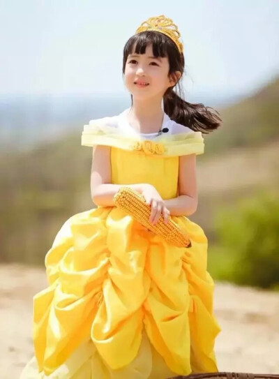 夏天公主♥(๑• . •๑)美美哒