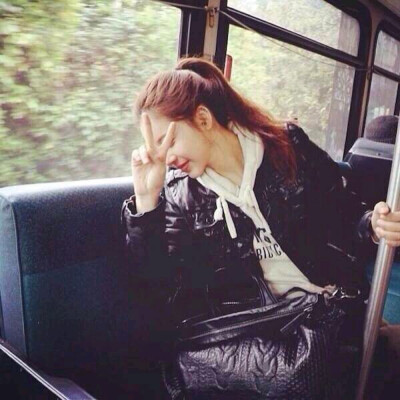 贴吧搬运工✧*｡٩(ˊωˋ*)و✧*｡女生头像by柠萌