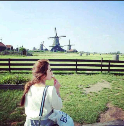 贴吧搬运工✧*｡٩(ˊωˋ*)و✧*｡女生头像by柠萌