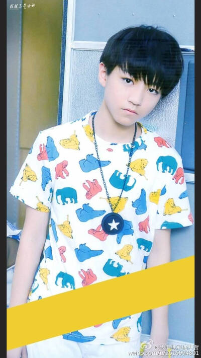 #TFBOYS##王俊凯#你的眼中有夏有冬胜过我见过爱过的蓝天与白云☁