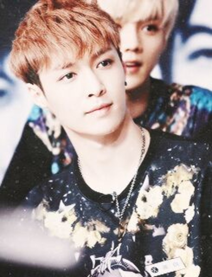 EXO 张艺兴 LAY