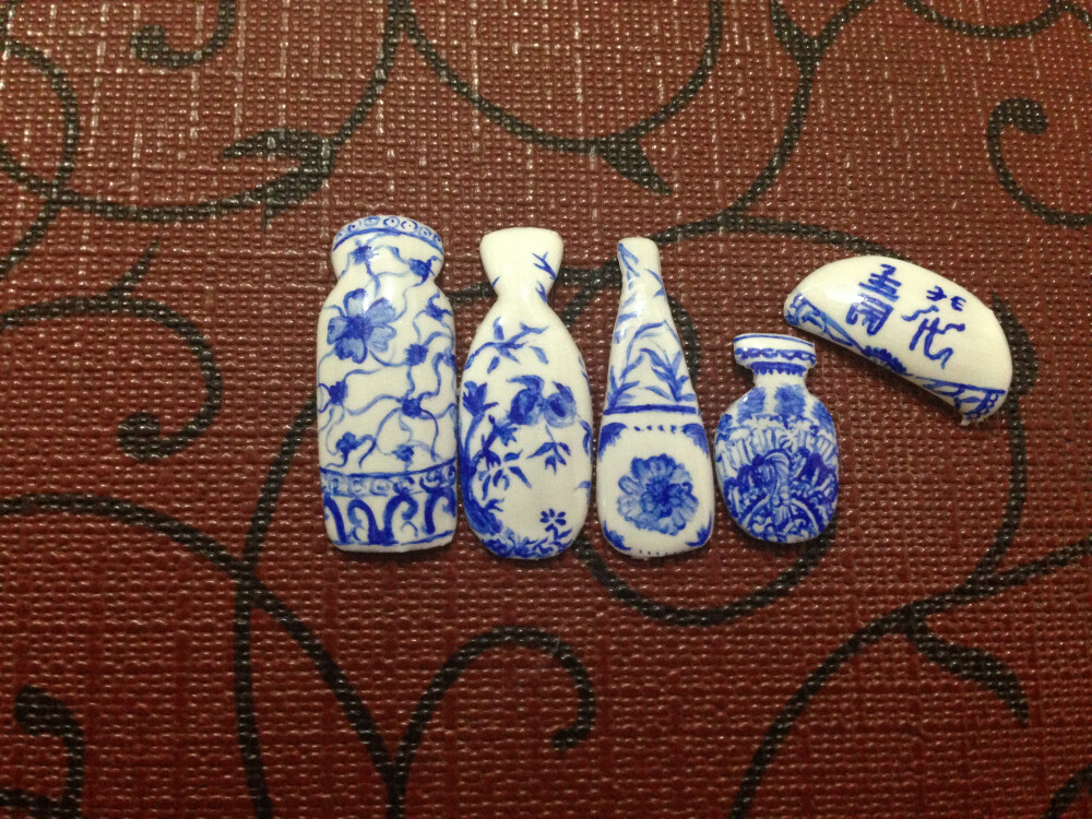 乔木美甲作品--青花瓷