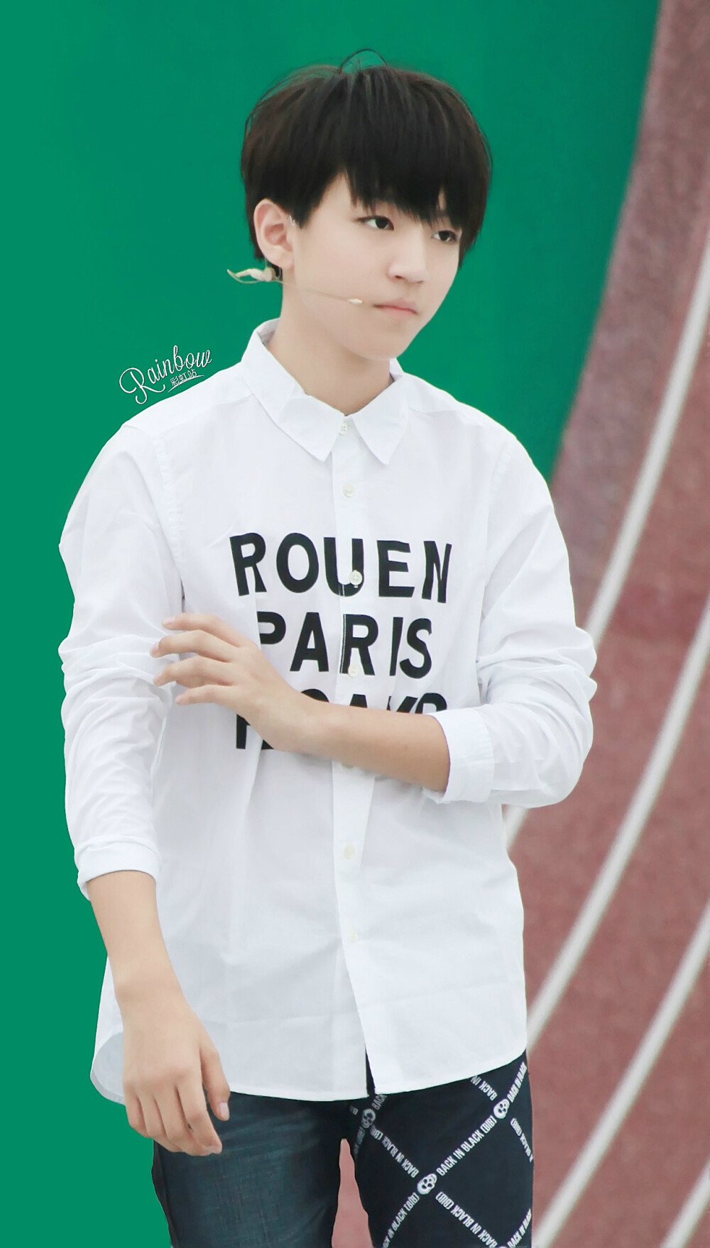 #王俊凯# #TFBOYS王俊凯# #tfboys# 140724 我们一起来录制 CR：Mercury_Rainbow王俊凯个站