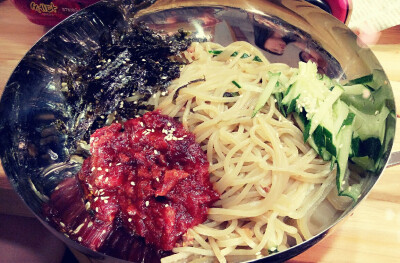 嘟嘟拌面，正宗韩式拌面